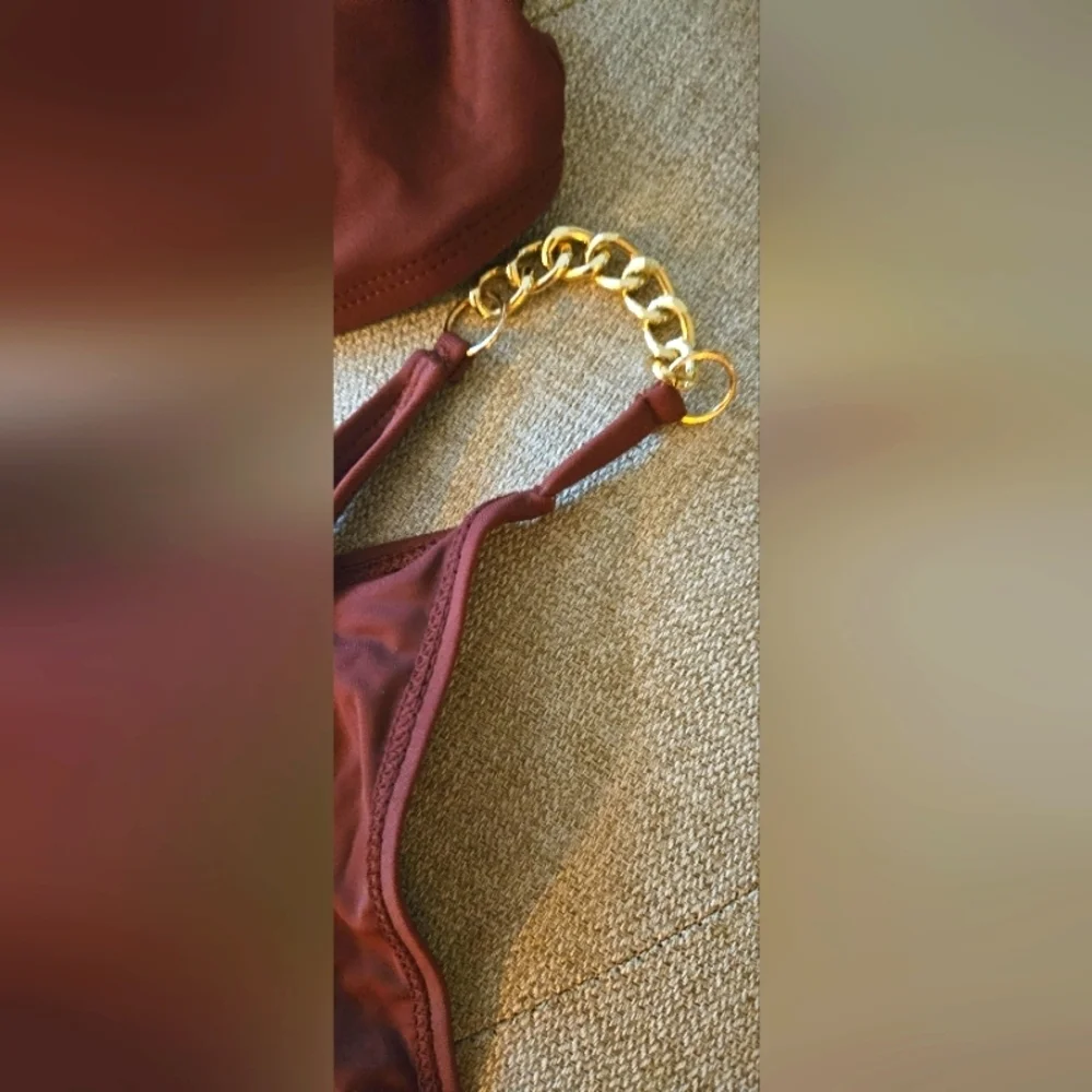 🌟NWOT  Chocolate Brown Two Piece Bathing Suit Bikini-Gold Chain Accents 🌟